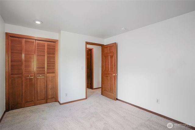32745 47th Avenue SW, Federal Way, WA 98023