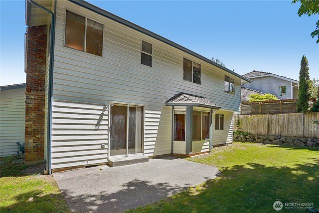 32745 47th Avenue SW, Federal Way, WA 98023