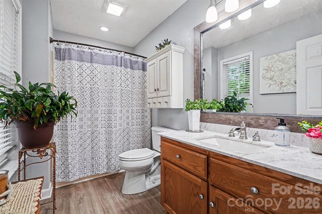 6007 Charlton Oaks Drive, Waxhaw, NC 28173