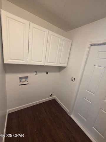 1303 Sutherland Court, Lynn Haven, FL 32444