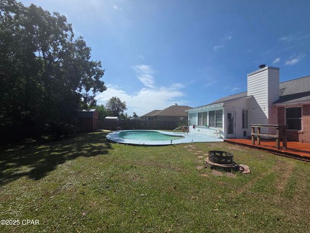 1303 Sutherland Court, Lynn Haven, FL 32444