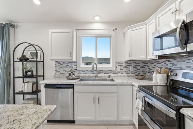 18109 E Michielli Ave, Spokane Valley, WA 99016