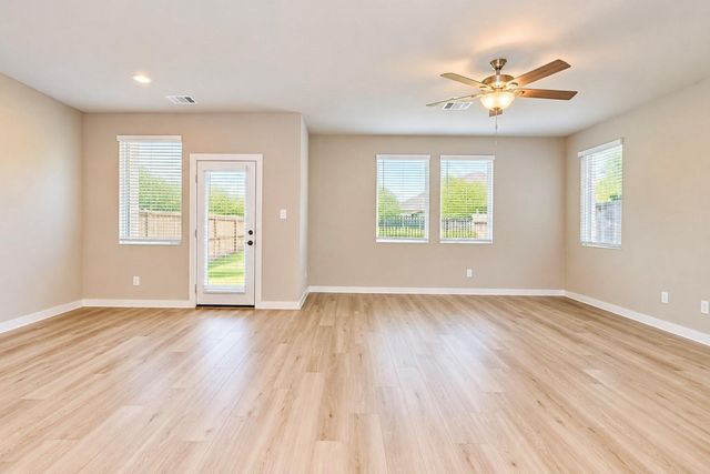 3818 Glossy Lake Drive, Houston, TX 77082