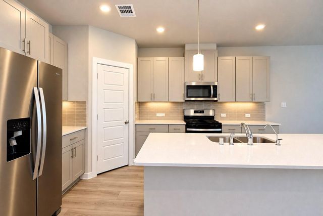 3818 Glossy Lake Drive, Houston, TX 77082