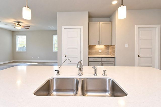 3818 Glossy Lake Drive, Houston, TX 77082