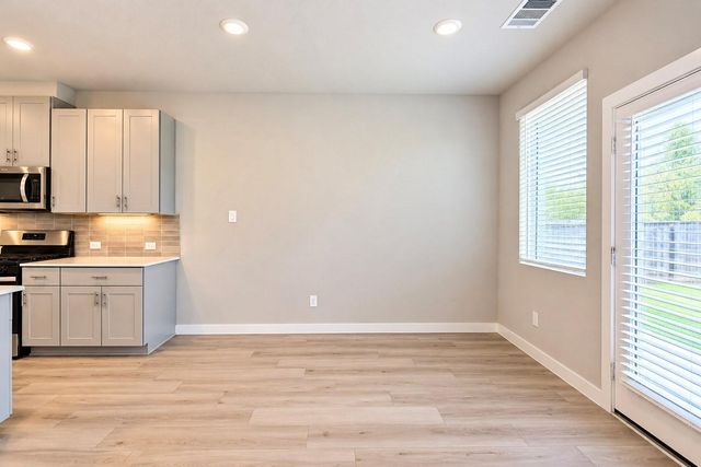 3818 Glossy Lake Drive, Houston, TX 77082