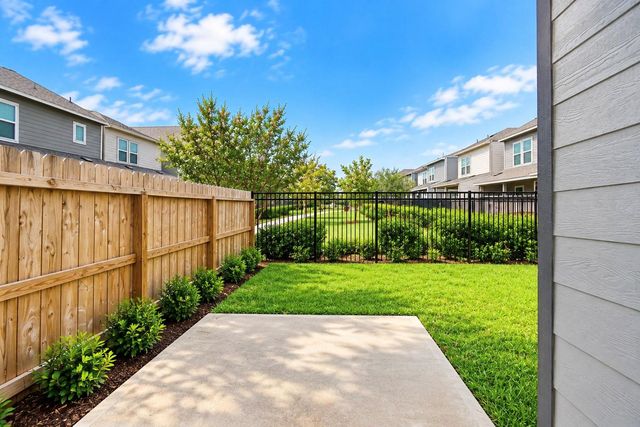 3818 Glossy Lake Drive, Houston, TX 77082