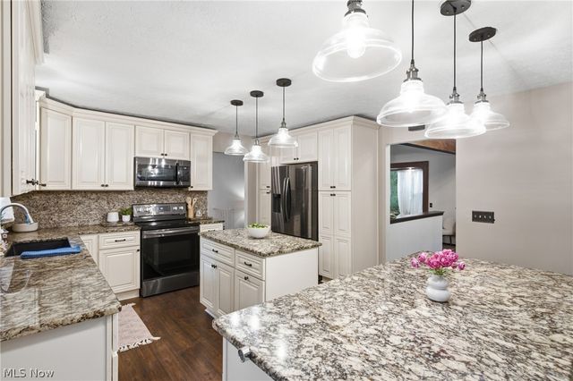 1148 Krndia Court, Brunswick, OH 44212