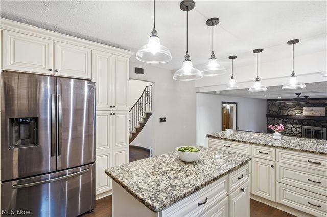 1148 Krndia Court, Brunswick, OH 44212