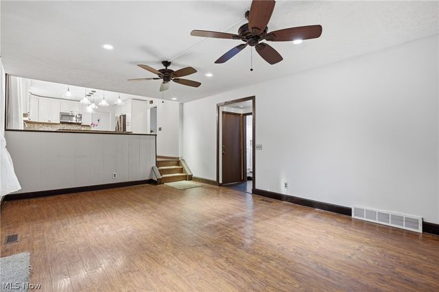 1148 Krndia Court, Brunswick, OH 44212