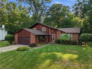1148 Krndia Court, Brunswick, OH 44212