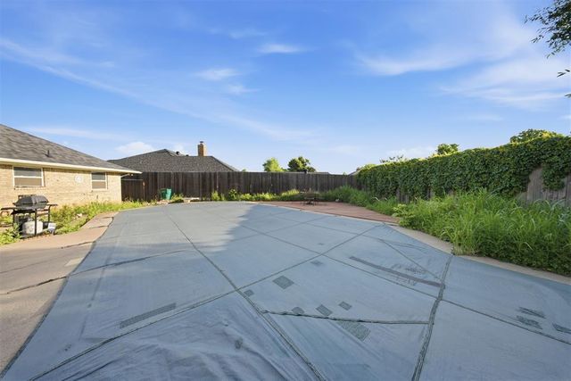 10208 Durham Drive, Oklahoma City, OK 73162