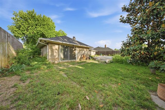 10208 Durham Drive, Oklahoma City, OK 73162