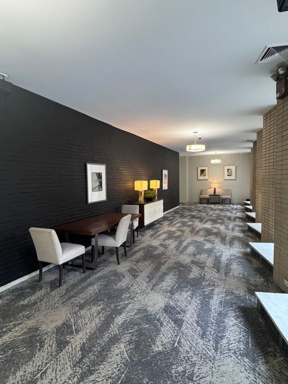 3950 N LAKE SHORE Drive 204, Chicago, IL 60613 — photo 3