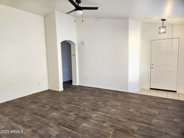12574 W LISBON Lane, El Mirage, AZ 85335