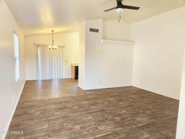 12574 W LISBON Lane, El Mirage, AZ 85335