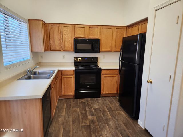 12574 W LISBON Lane, El Mirage, AZ 85335