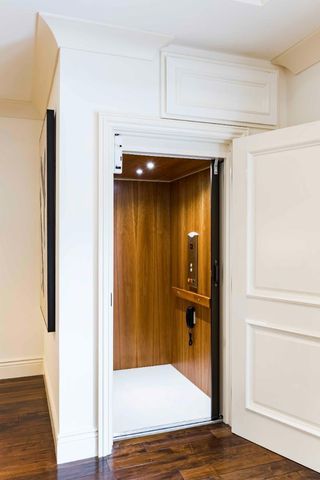 85 Belbrook Way, Atherton, CA 94027