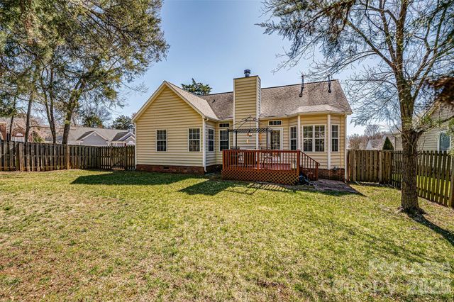 13515 Misty Dew Court, Charlotte, NC 28273