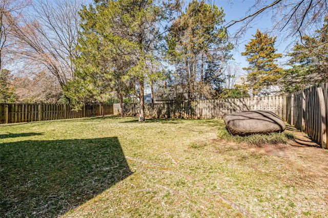 13515 Misty Dew Court, Charlotte, NC 28273