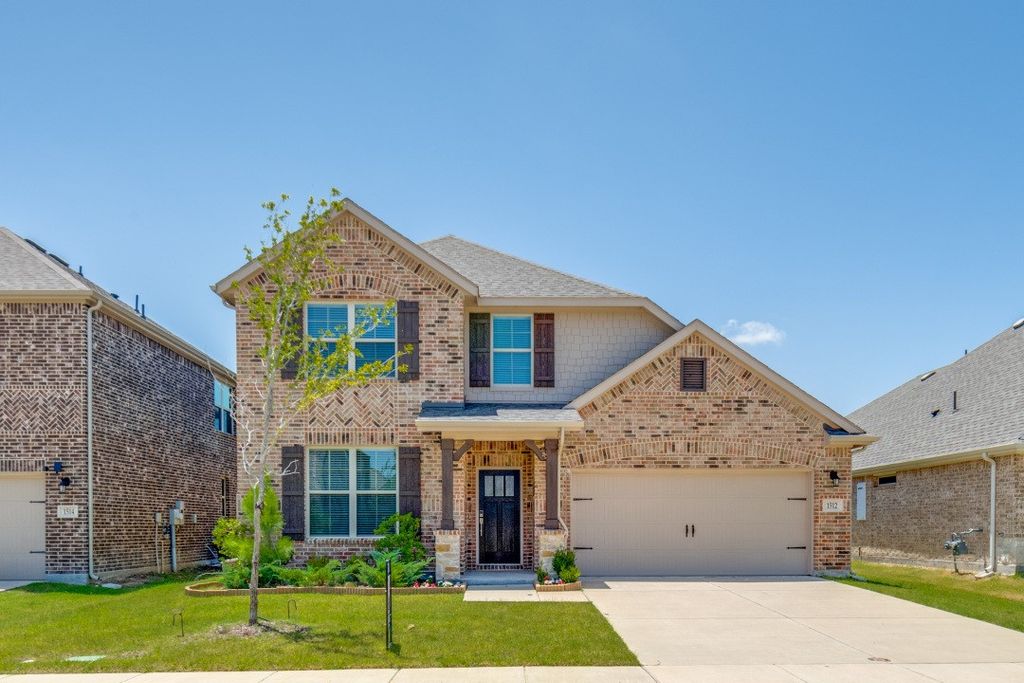 1512 Fairweather Way, Forney, TX 75126