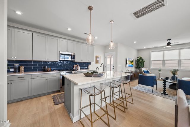 40 Broadoak Lane, Pittsboro, NC 27312