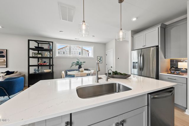 40 Broadoak Lane, Pittsboro, NC 27312