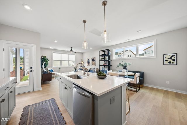 40 Broadoak Lane, Pittsboro, NC 27312