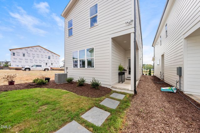 40 Broadoak Lane, Pittsboro, NC 27312