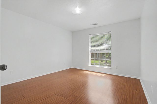 515 Spring Moss Drive, Missouri City, TX 77459