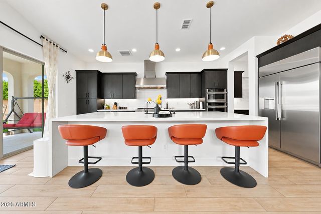 1920 E VILLA LINDA Drive E, Phoenix, AZ 85024