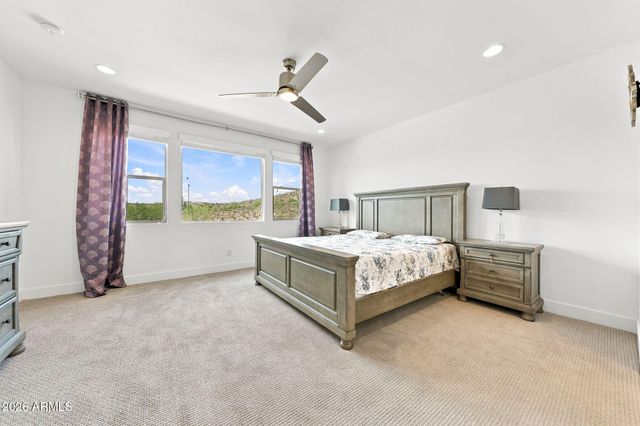 1920 E VILLA LINDA Drive E, Phoenix, AZ 85024