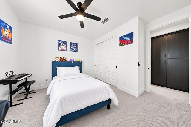 1920 E VILLA LINDA Drive E, Phoenix, AZ 85024