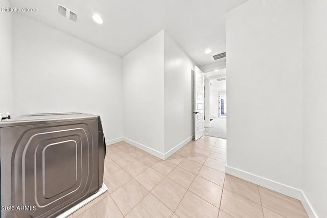 1920 E VILLA LINDA Drive E, Phoenix, AZ 85024