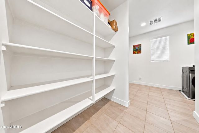 1920 E VILLA LINDA Drive E, Phoenix, AZ 85024