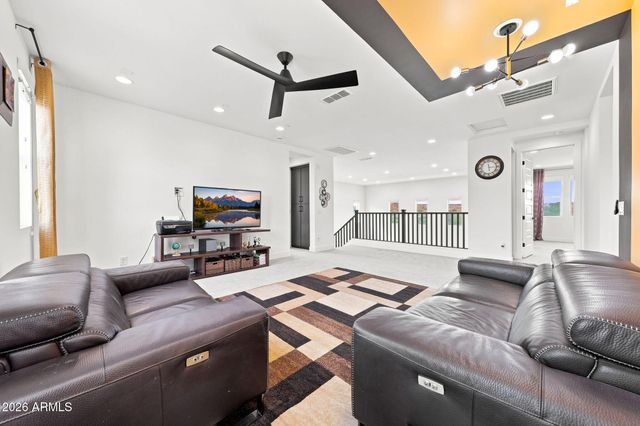 1920 E VILLA LINDA Drive E, Phoenix, AZ 85024