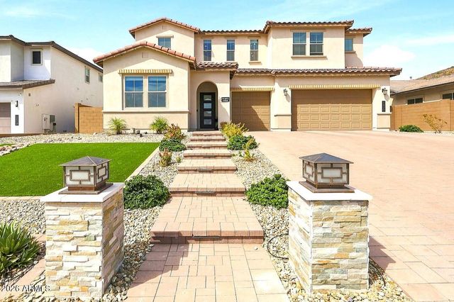1920 E VILLA LINDA Drive E, Phoenix, AZ 85024