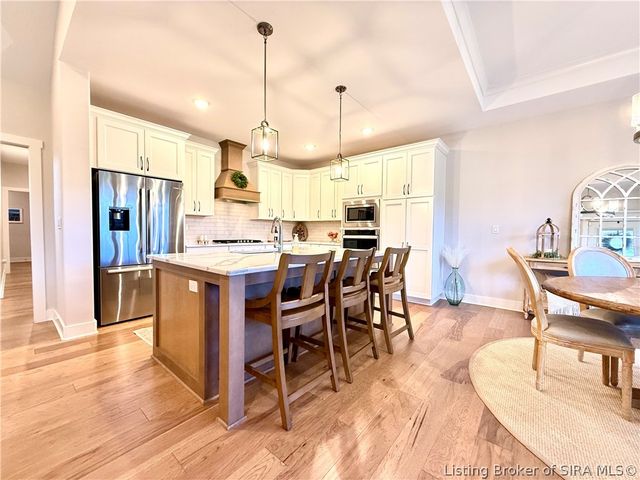 1810 Augusta Boulevard, Henryville, IN 47126