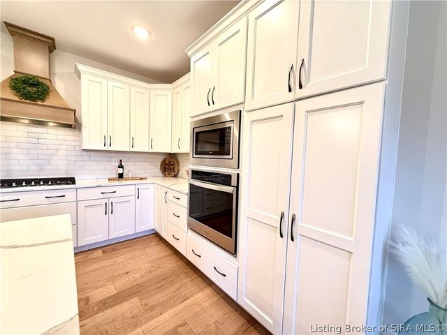 1810 Augusta Boulevard, Henryville, IN 47126