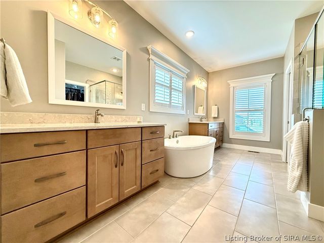 1810 Augusta Boulevard, Henryville, IN 47126