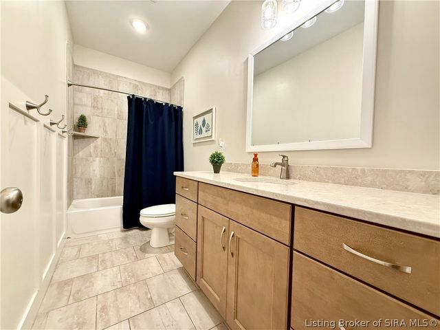 1810 Augusta Boulevard, Henryville, IN 47126