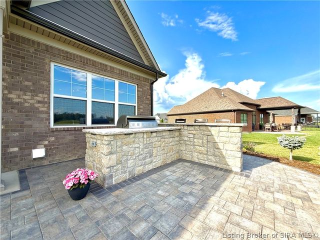 1810 Augusta Boulevard, Henryville, IN 47126