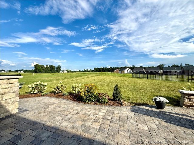 1810 Augusta Boulevard, Henryville, IN 47126