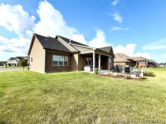 1810 Augusta Boulevard, Henryville, IN 47126