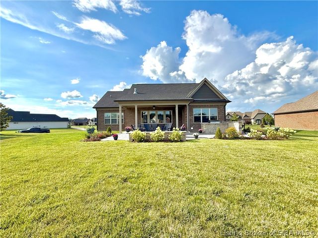 1810 Augusta Boulevard, Henryville, IN 47126