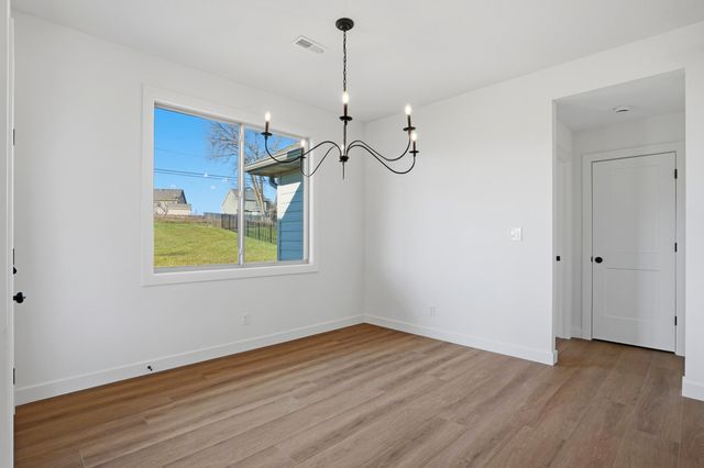 7316 W GOLDEN WILLOW DR, Columbia, MO 65202