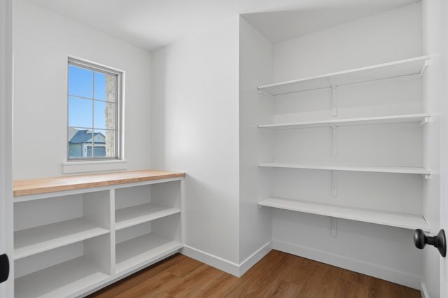 7316 W GOLDEN WILLOW DR, Columbia, MO 65202