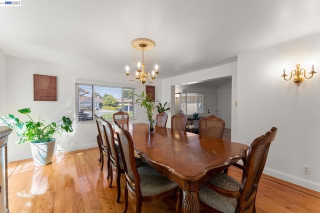32317 Pegasus Court, Union City, CA 94587