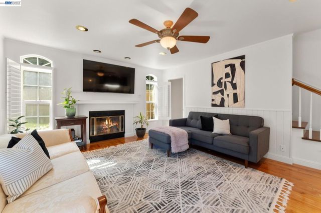 32317 Pegasus Court, Union City, CA 94587