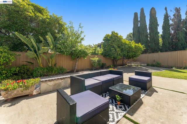 32317 Pegasus Court, Union City, CA 94587